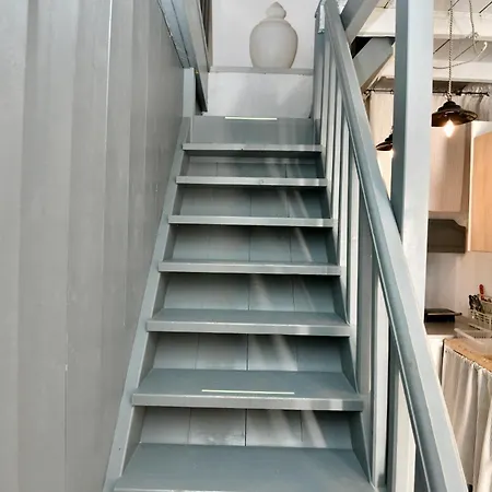 Penelope Garden House Old Town Апартаменты *