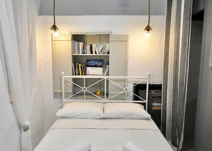 Penelope Garden House Old Town Apartment *