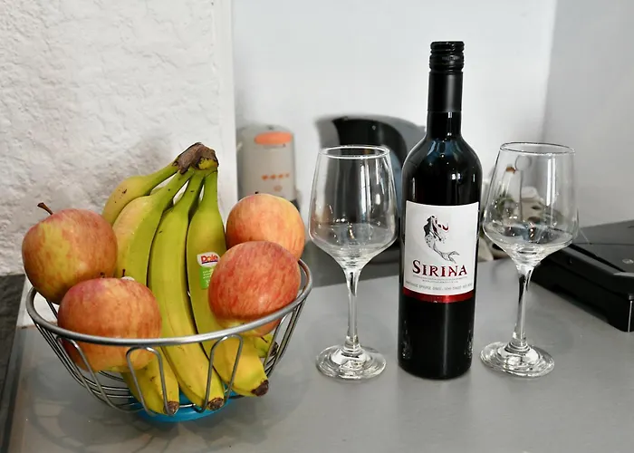 Penelope Garden House Old Town