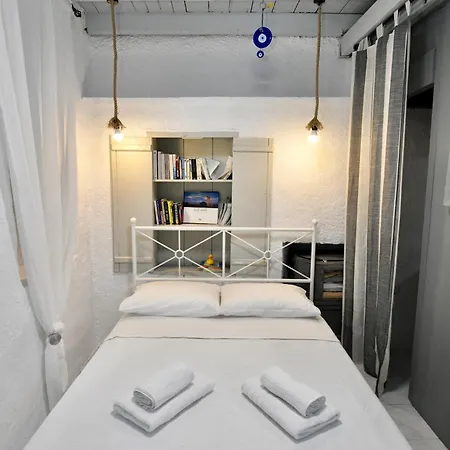 Penelope Garden House Old Town Apartment *